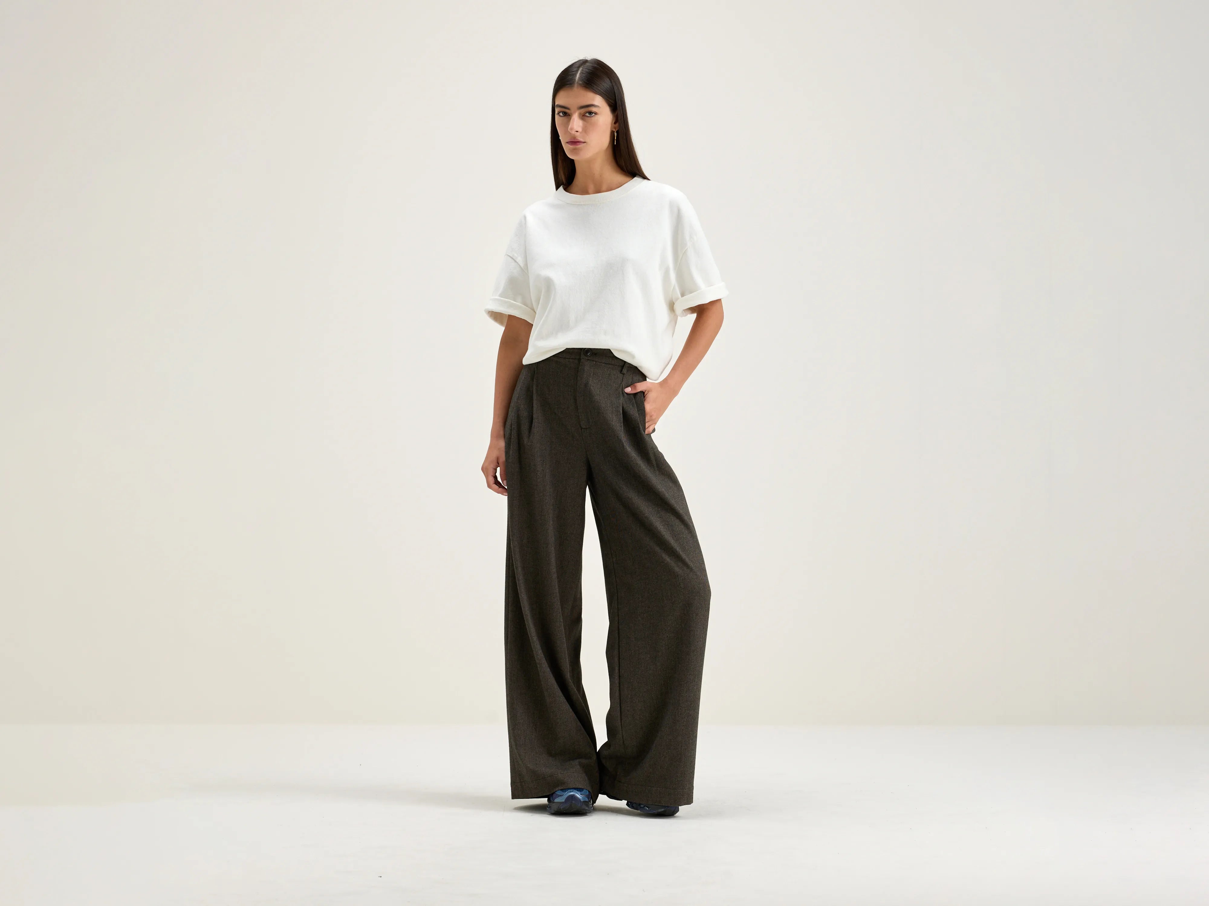 Volkert wide tailored trousers (242 / W / EBONY) Trousers Exclusive Limited Trousers Exclusive Limited Volkert wide tailored trousers (242 / W / EBONY) Trousers Exclusive Limited Trousers Exclusive Limited