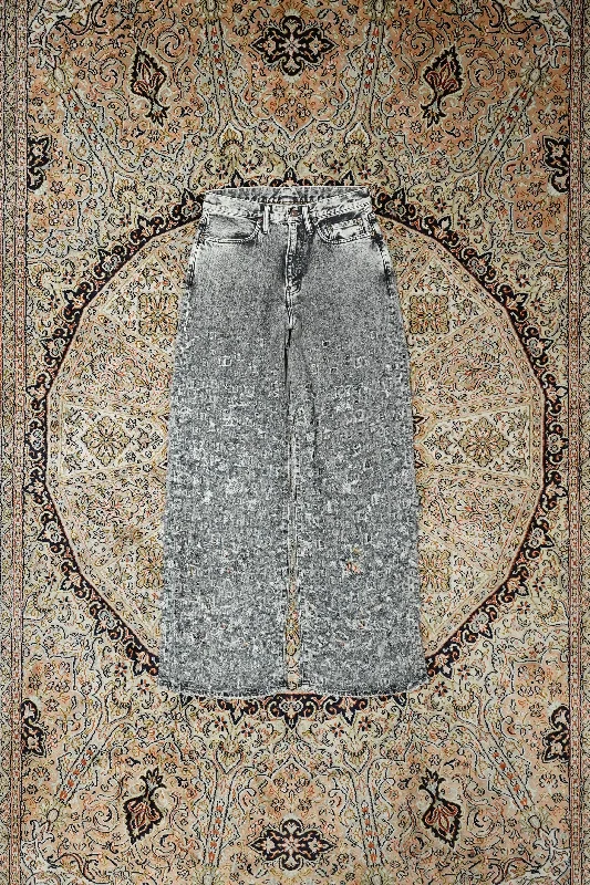 SUGARHILL CRASHED BLACK MODERN DENIM WIDE TROUSERS (FADED BLACK) Trousers High Rise Slim Fit Trousers High Rise Slim Fit SUGARHILL CRASHED BLACK MODERN DENIM WIDE TROUSERS (FADED BLACK) Trousers High Rise Slim Fit Trousers High Rise Slim Fit