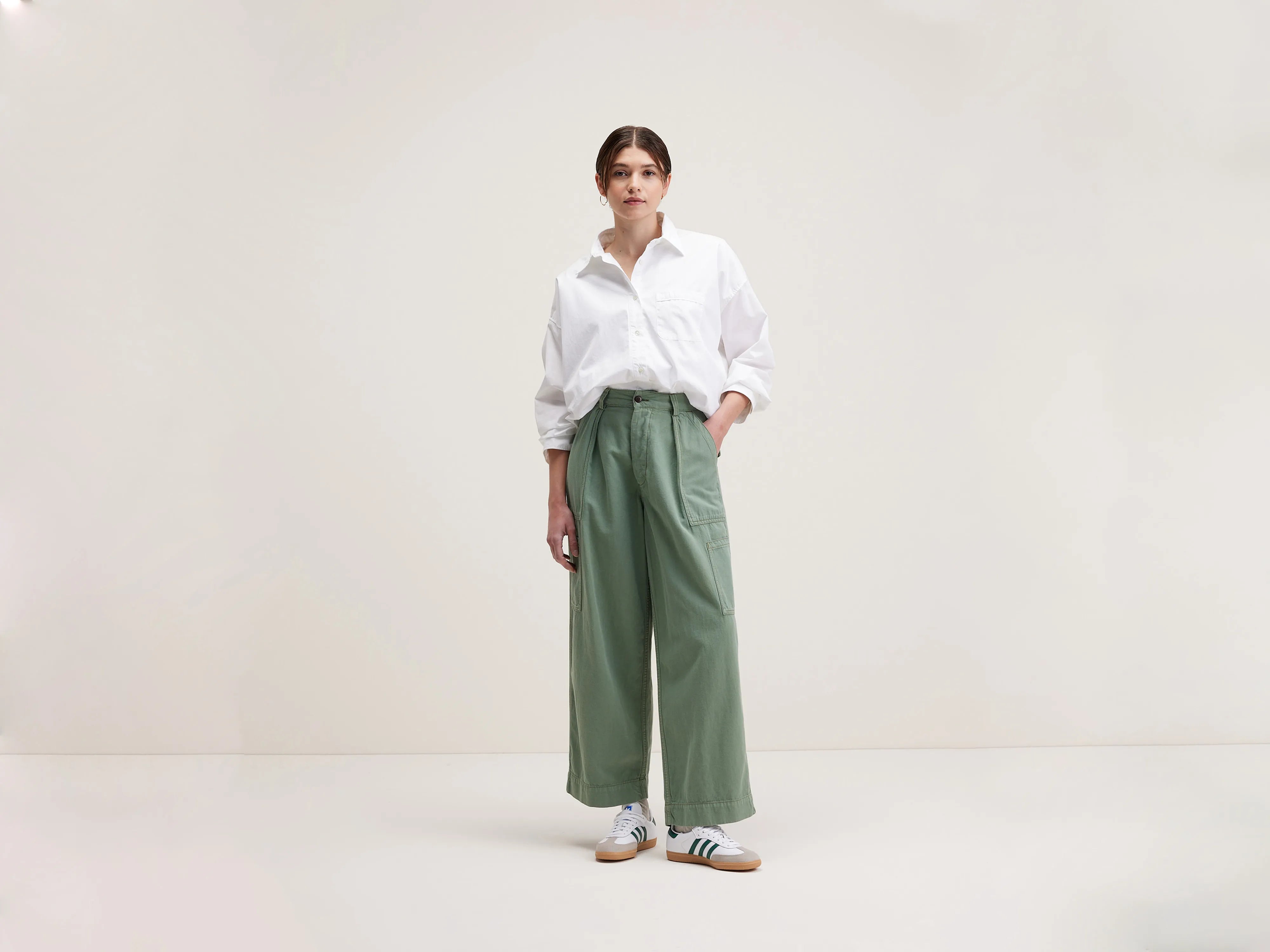 Pepin cargo trousers (242 / W / EUCALYPTUS) Trousers Denim Distressed Trousers Denim Distressed Pepin cargo trousers (242 / W / EUCALYPTUS) Trousers Denim Distressed Trousers Denim Distressed