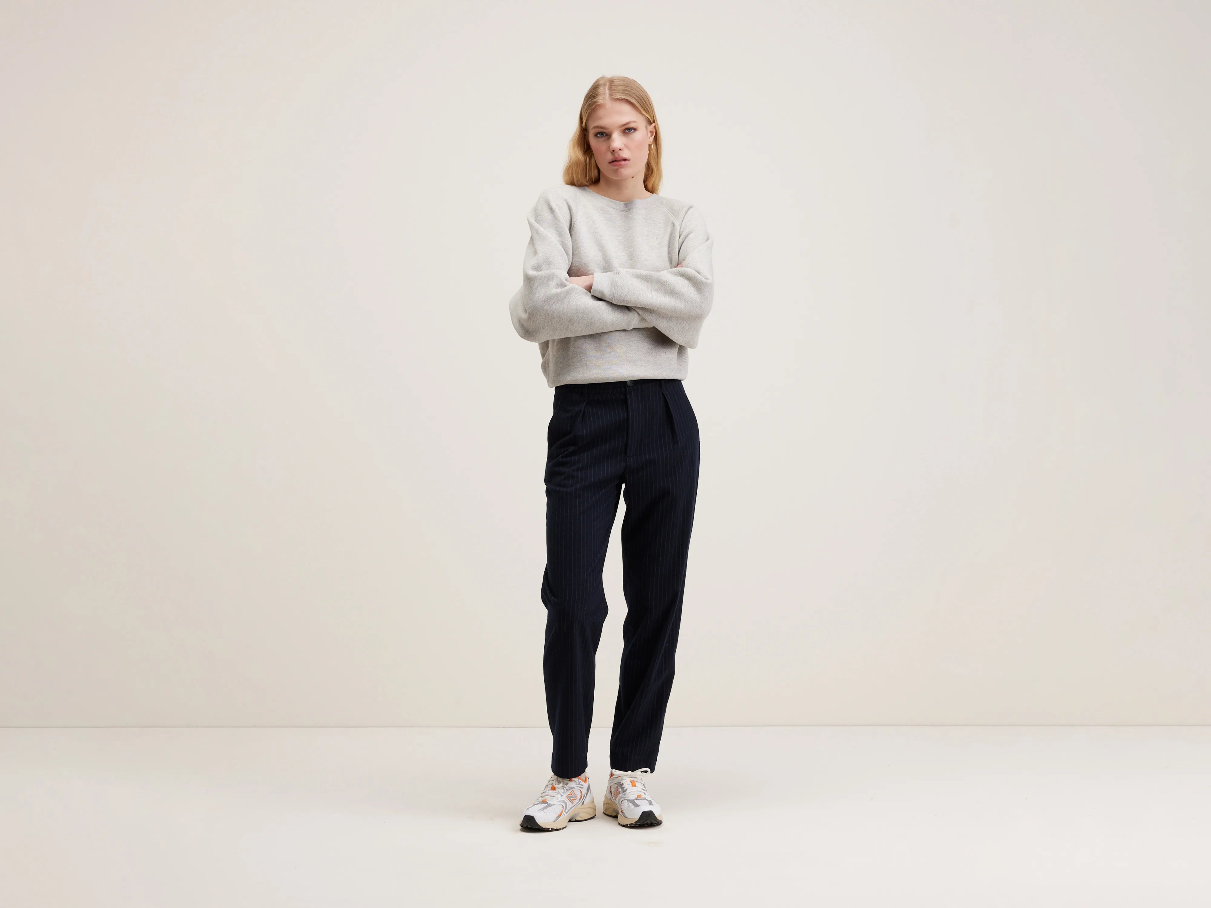 Villa pleated trousers (242 / W / STRIPE A) Trousers Satin Smooth Trousers Satin Smooth Villa pleated trousers (242 / W / STRIPE A) Trousers Satin Smooth Trousers Satin Smooth