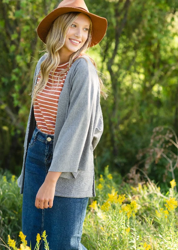 Gray Brushed Cotton Kimono Sleeve Cardigan - FINAL SALE Boxy Cardigan Fitted Cardigan A-Line Boxy Cardigan Fitted Cardigan A-Line Gray Brushed Cotton Kimono Sleeve Cardigan - FINAL SALE Boxy Cardigan Fitted Cardigan A-Line Boxy Cardigan Fitted Cardigan A-Line