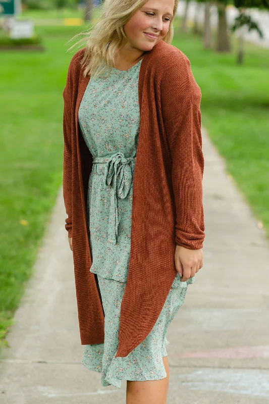Rust Knit Cozy Cardigan - FINAL SALE Lightweight Heavyweight Midweight Lightweight Heavyweight Midweight Rust Knit Cozy Cardigan - FINAL SALE Lightweight Heavyweight Midweight Lightweight Heavyweight Midweight