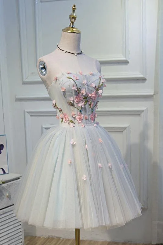 A Line Sweetheart Tulle Short Homecoming Dress With Flowers DMN45
