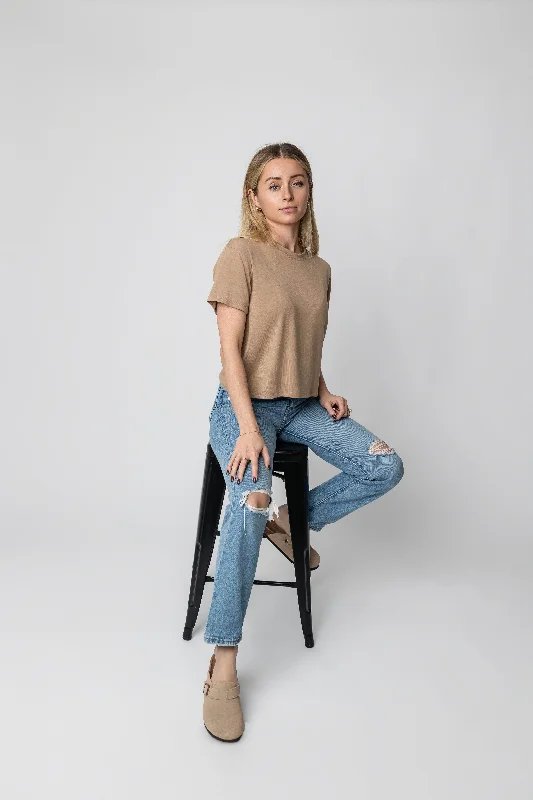 Camel Box Tee Elegant Classic Vintage Elegant Classic Vintage