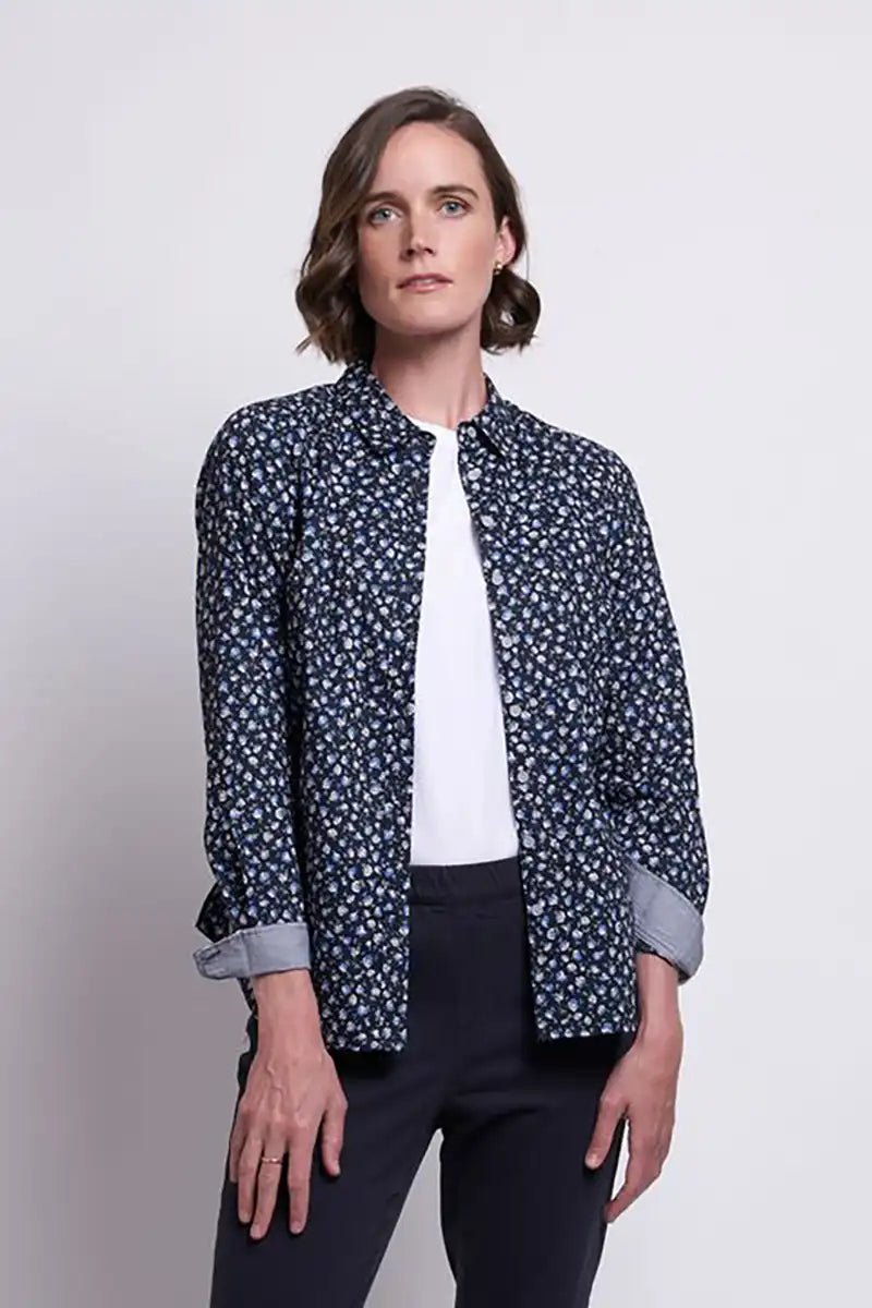 Foil All Class Shirt in Blue Buds Front Pockets Side Pockets Patch Pockets Front Pockets Side Pockets Patch Pockets Foil All Class Shirt in Blue Buds Front Pockets Side Pockets Patch Pockets Front Pockets Side Pockets Patch Pockets