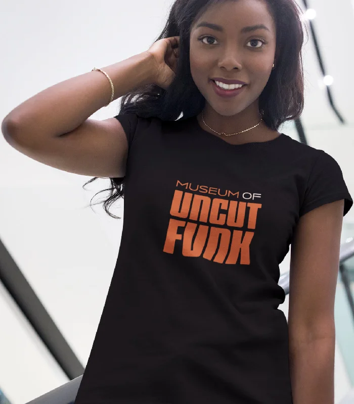 Museum Wear Women's T-Shirt - Orange Logo Seamless Knitted Crochet Seamless Knitted Crochet Museum Wear Women's T-Shirt - Orange Logo Seamless Knitted Crochet Seamless Knitted Crochet